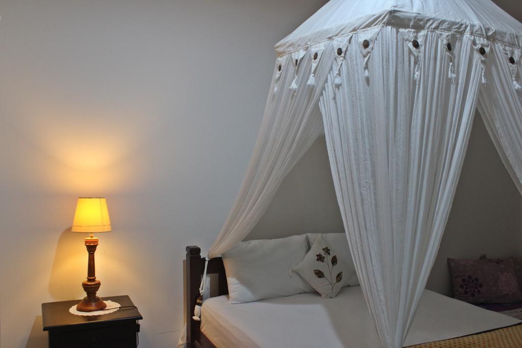 Dangin Mangkalan Homestay Munduk  Phòng bức ảnh