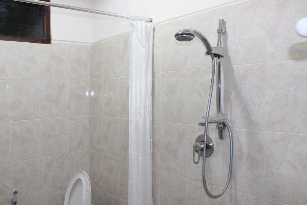 Dangin Mangkalan Homestay Munduk  Phòng bức ảnh